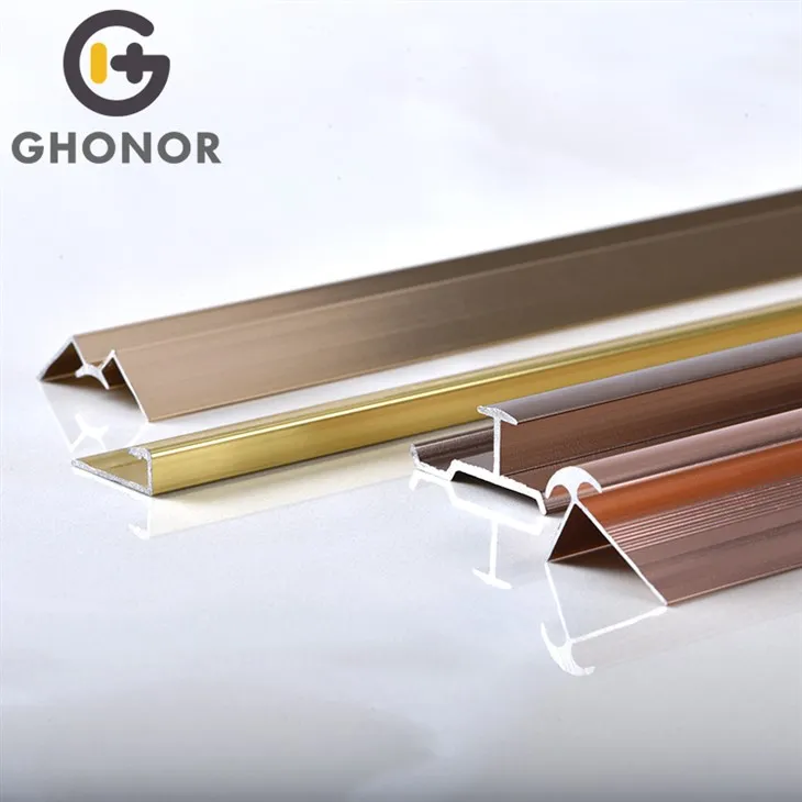 Borduri pentru plăci de perete